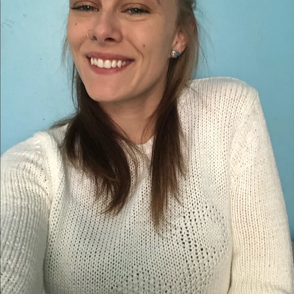 Meet your Posher, Tara - Picture 5 of 5